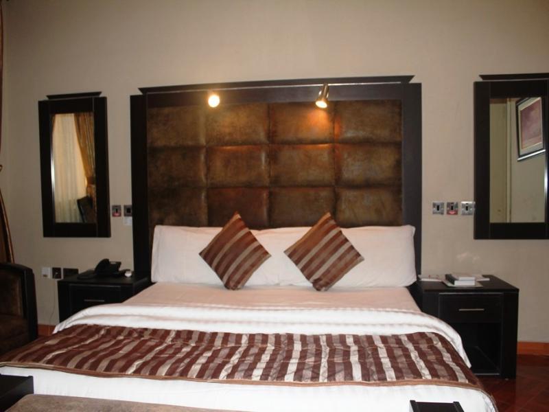 Orchid Hotels Group Ibeju Exteriör bild